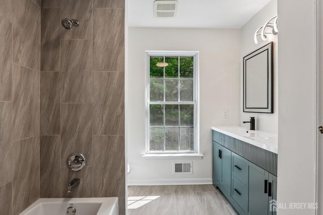 56 Chesapeake Road, South Brunswick, NJ 08852