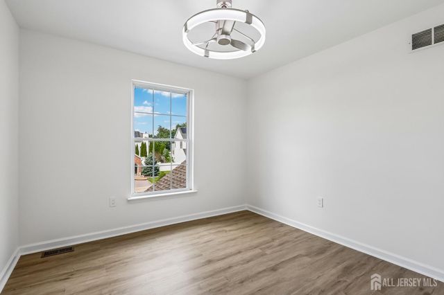 56 Chesapeake Road, South Brunswick, NJ 08852