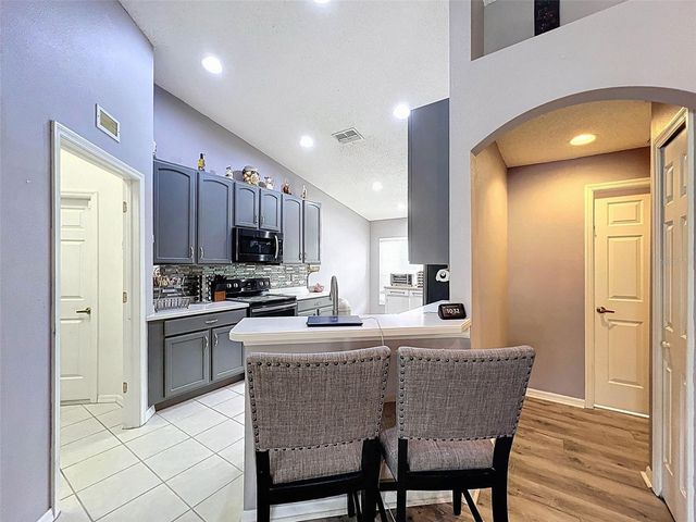 189 CENTER OAK CIRCLE, Spring Hill, FL 34609