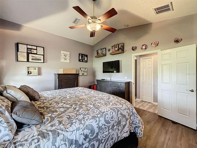 189 CENTER OAK CIRCLE, Spring Hill, FL 34609