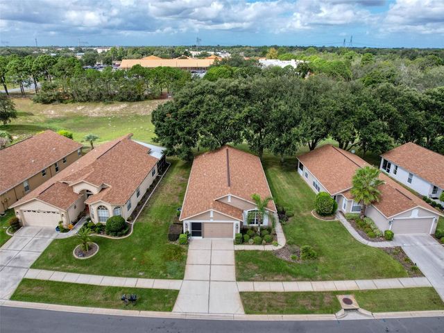 189 CENTER OAK CIRCLE, Spring Hill, FL 34609