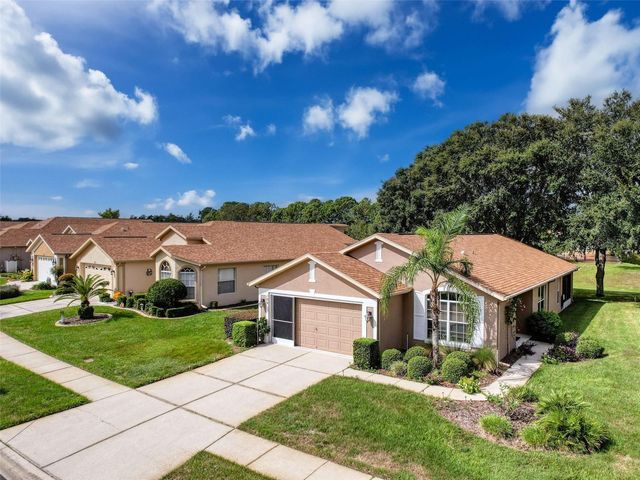 189 CENTER OAK CIRCLE, Spring Hill, FL 34609