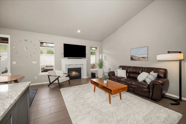 8106 N Calispel Ct, Spokane, WA 99208
