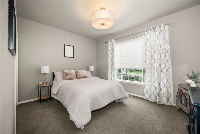 8106 N Calispel Ct, Spokane, WA 99208