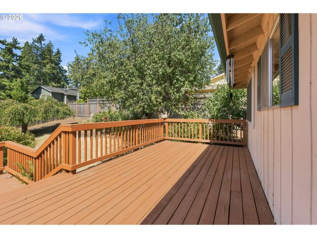 4962 PROSPECT St, West Linn, OR 97068