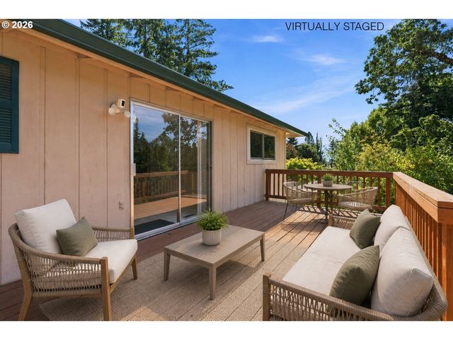 4962 PROSPECT St, West Linn, OR 97068
