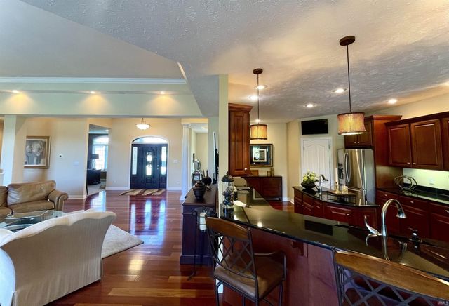 7505 N Landings Trail, Muncie, IN 47304