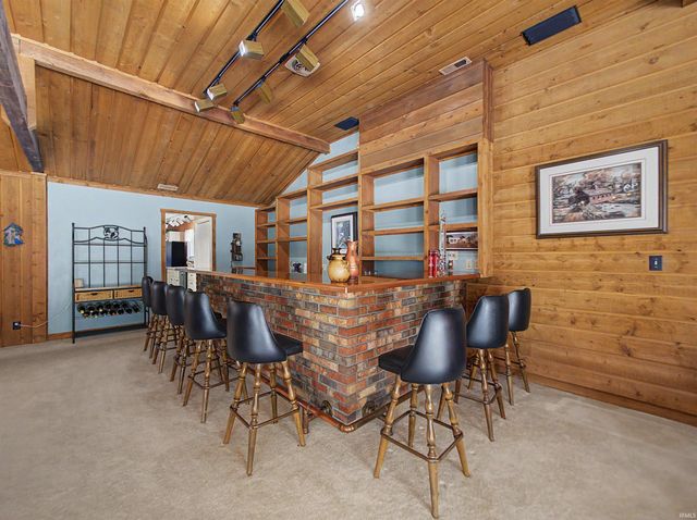 9615 Old State Road, Evansville, IN 47711