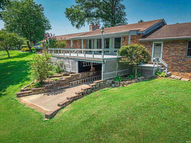 9615 Old State Road, Evansville, IN 47711