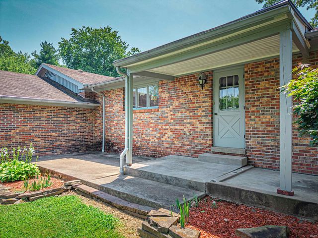 9615 Old State Road, Evansville, IN 47711