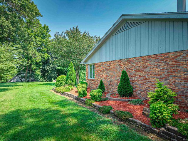 9615 Old State Road, Evansville, IN 47711