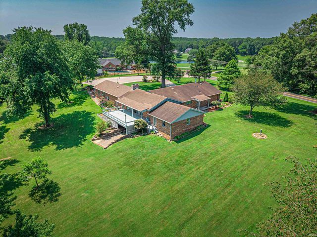 9615 Old State Road, Evansville, IN 47711