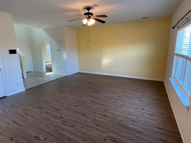 9460 Plum Court, Forney, TX 75126