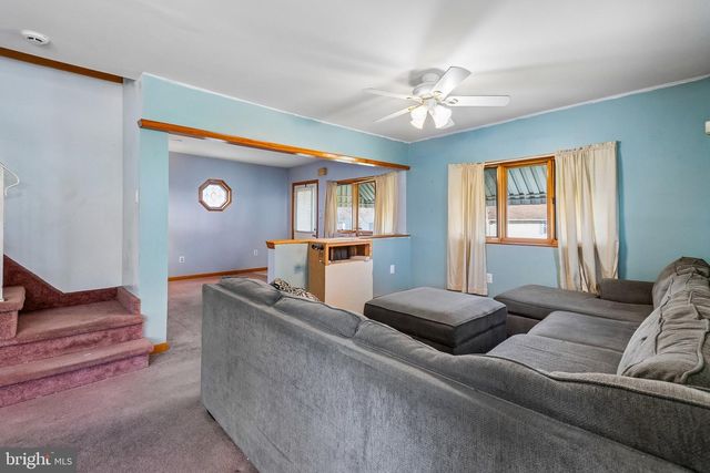 401 WOODLAND AVE, Cherry Hill, NJ 08002