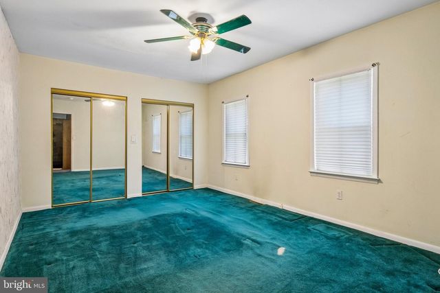 401 WOODLAND AVE, Cherry Hill, NJ 08002