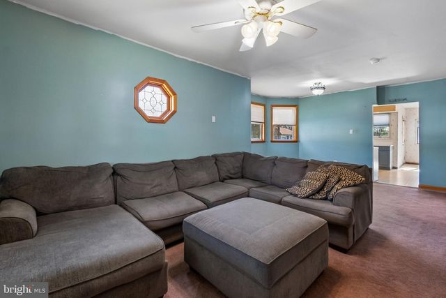 401 WOODLAND AVE, Cherry Hill, NJ 08002