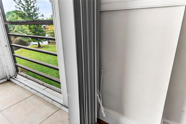 112 Royal Park Dr 3D, Oakland Park, FL 33309