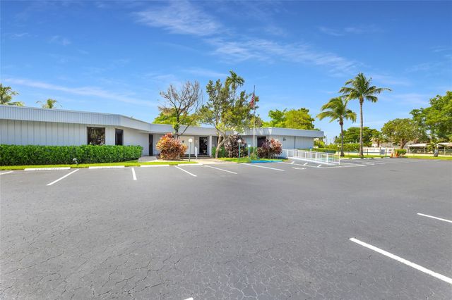 112 Royal Park Dr 3D, Oakland Park, FL 33309