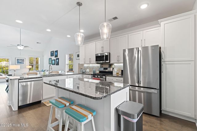 2530 Longleaf Pine Circle, Leland, NC 28451