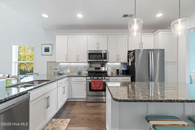 2530 Longleaf Pine Circle, Leland, NC 28451