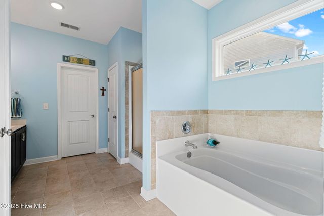 2530 Longleaf Pine Circle, Leland, NC 28451