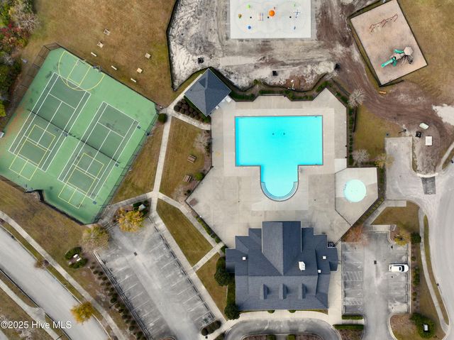 2530 Longleaf Pine Circle, Leland, NC 28451