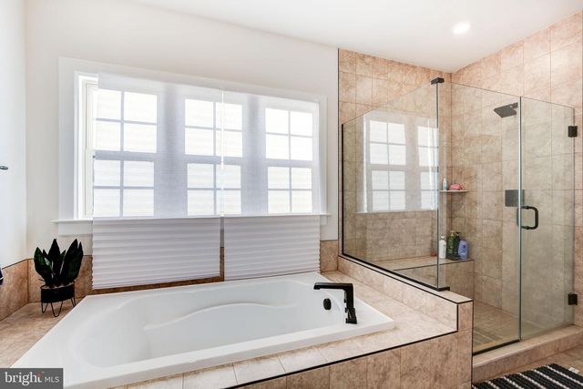 6547 CLUBHOUSE DR, Laurel, MD 20708