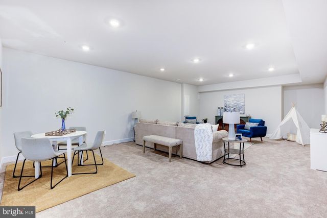 6547 CLUBHOUSE DR, Laurel, MD 20708
