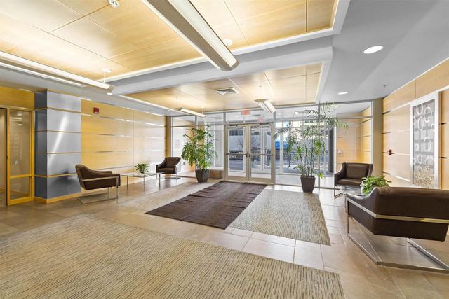 309 W WASHINGTON AVENUE, Madison, WI 53703