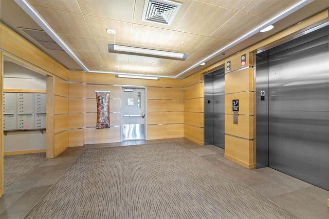 309 W WASHINGTON AVENUE, Madison, WI 53703