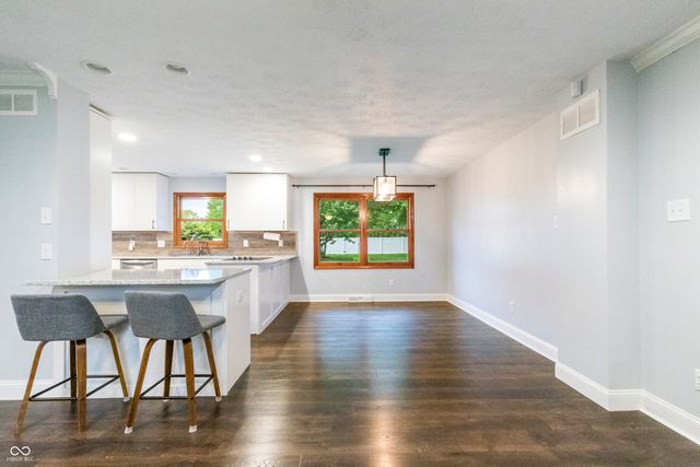 68 Stonybrook Drive, Brownsburg, IN 46112