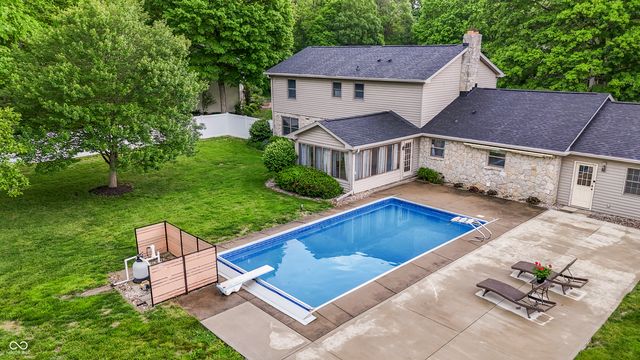 68 Stonybrook Drive, Brownsburg, IN 46112