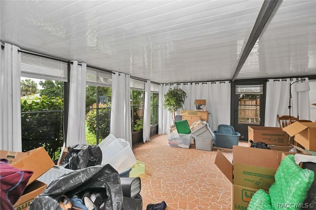 203 S Columbus Street, Beverly Hills, FL 34465