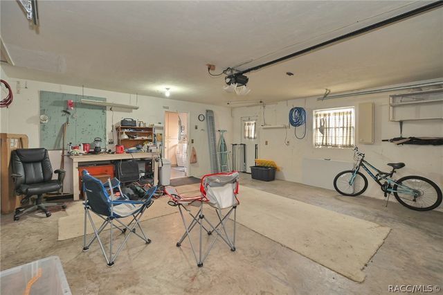203 S Columbus Street, Beverly Hills, FL 34465