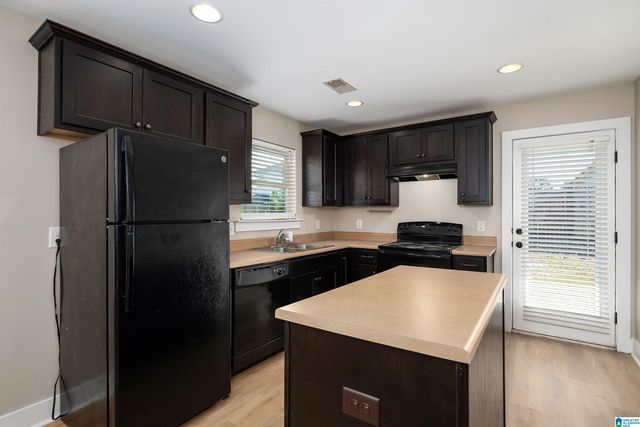 9384 HOFFMAN PLACE, Warrior, AL 35180