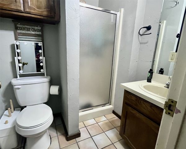 3020 Delaware Trail, Lake Worth, TX 76135