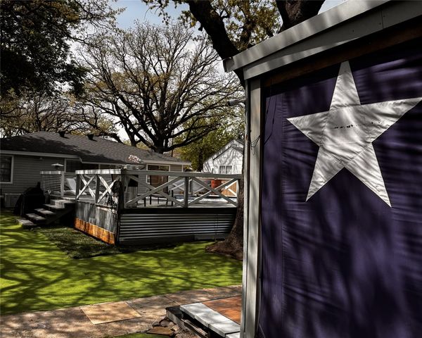 3020 Delaware Trail, Lake Worth, TX 76135