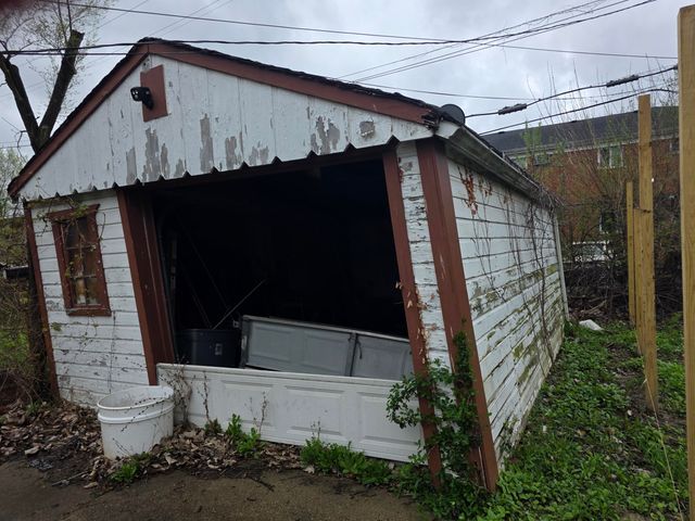 14939 Prest Street, Detroit, MI 48227