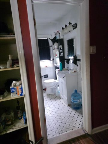 14939 Prest Street, Detroit, MI 48227