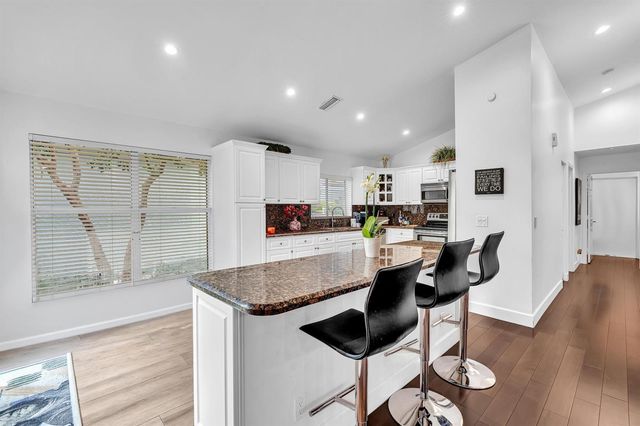 6207 La Vida Terrace, Boca Raton, FL 33433