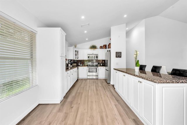 6207 La Vida Terrace, Boca Raton, FL 33433