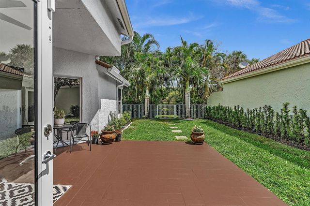 6207 La Vida Terrace, Boca Raton, FL 33433