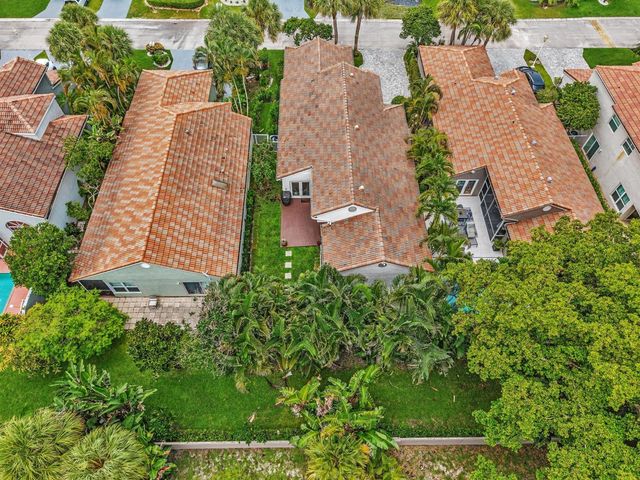 6207 La Vida Terrace, Boca Raton, FL 33433