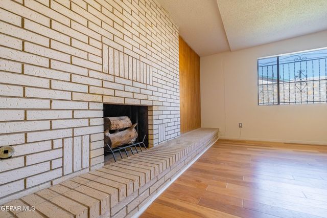 4625 FAIRBANKS Drive, El Paso, TX 79924