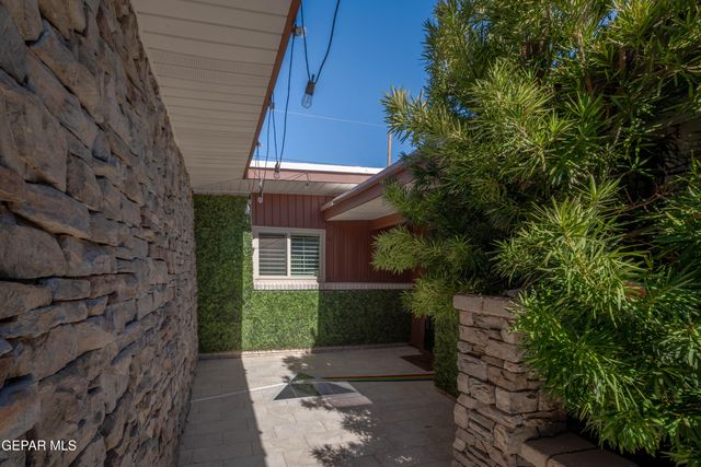 4625 FAIRBANKS Drive, El Paso, TX 79924