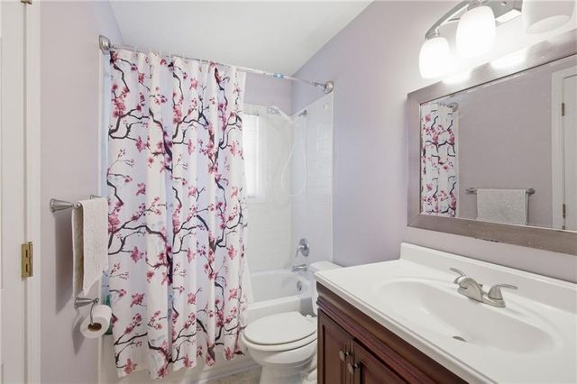 6706 E 162nd Street, Belton, MO 64012