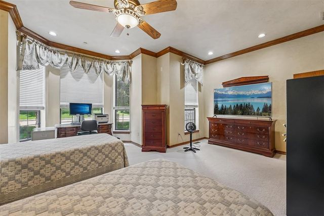 425 Country Club Drive, Edmond, OK 73025