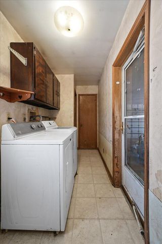 285 N 600 W, Valparaiso, IN 46385