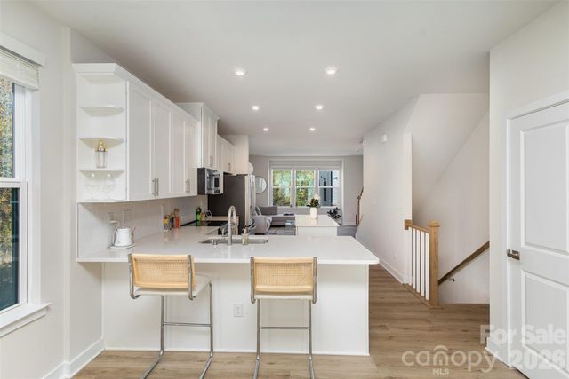 144 Millsbee Lane, Charlotte, NC 28205