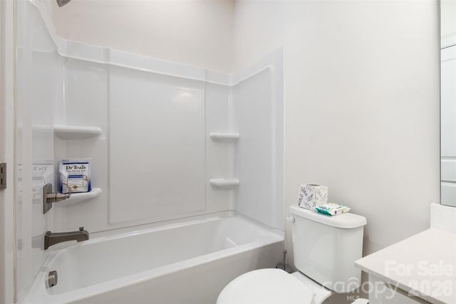 144 Millsbee Lane, Charlotte, NC 28205